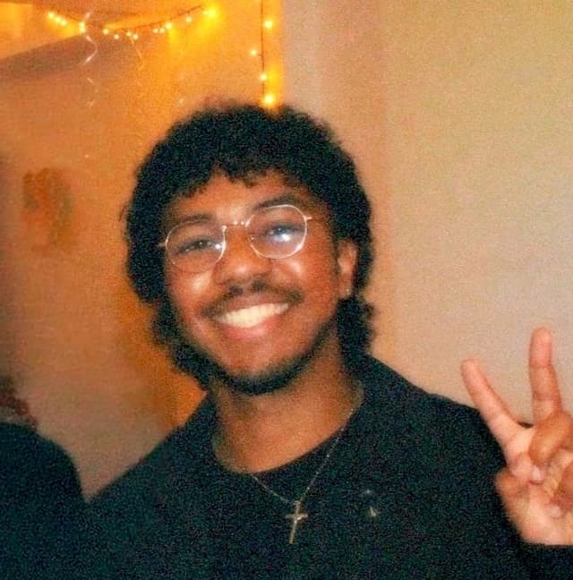 Nathan Houlamy portrait photo